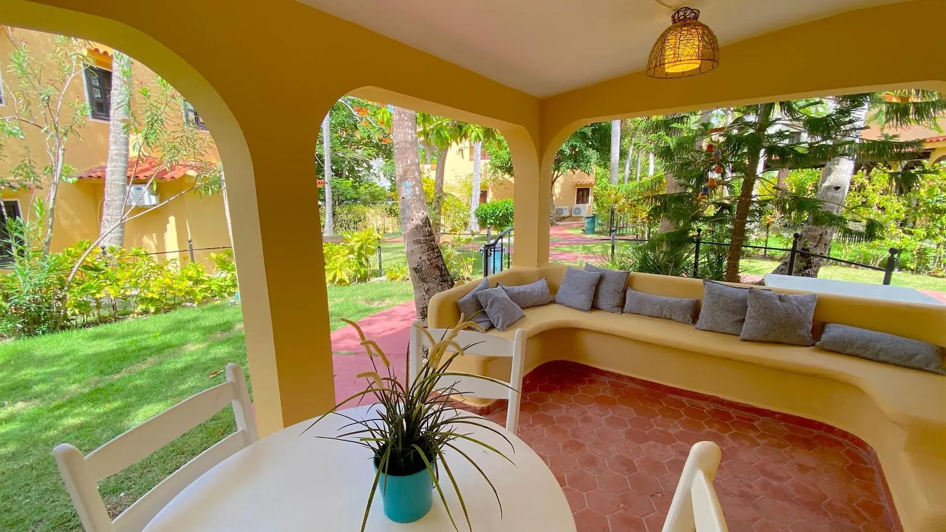 Hotel Deluxe Villas Los Corales Beach & Spa - Best Price For Vacation Rental Punta Cana