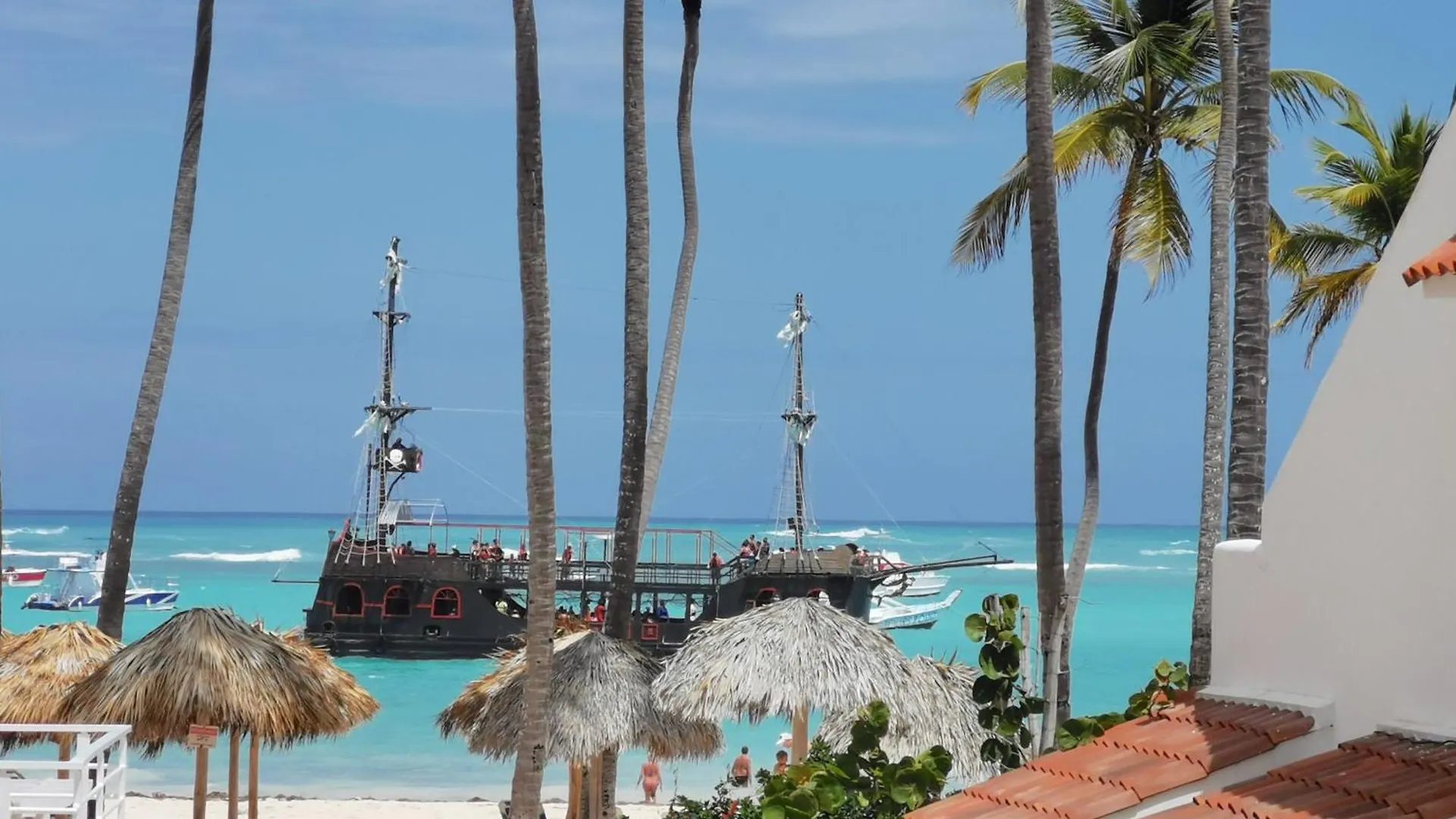 Hotel Deluxe Villas Los Corales Beach & Spa - Best Price For Vacation Rental Punta Cana