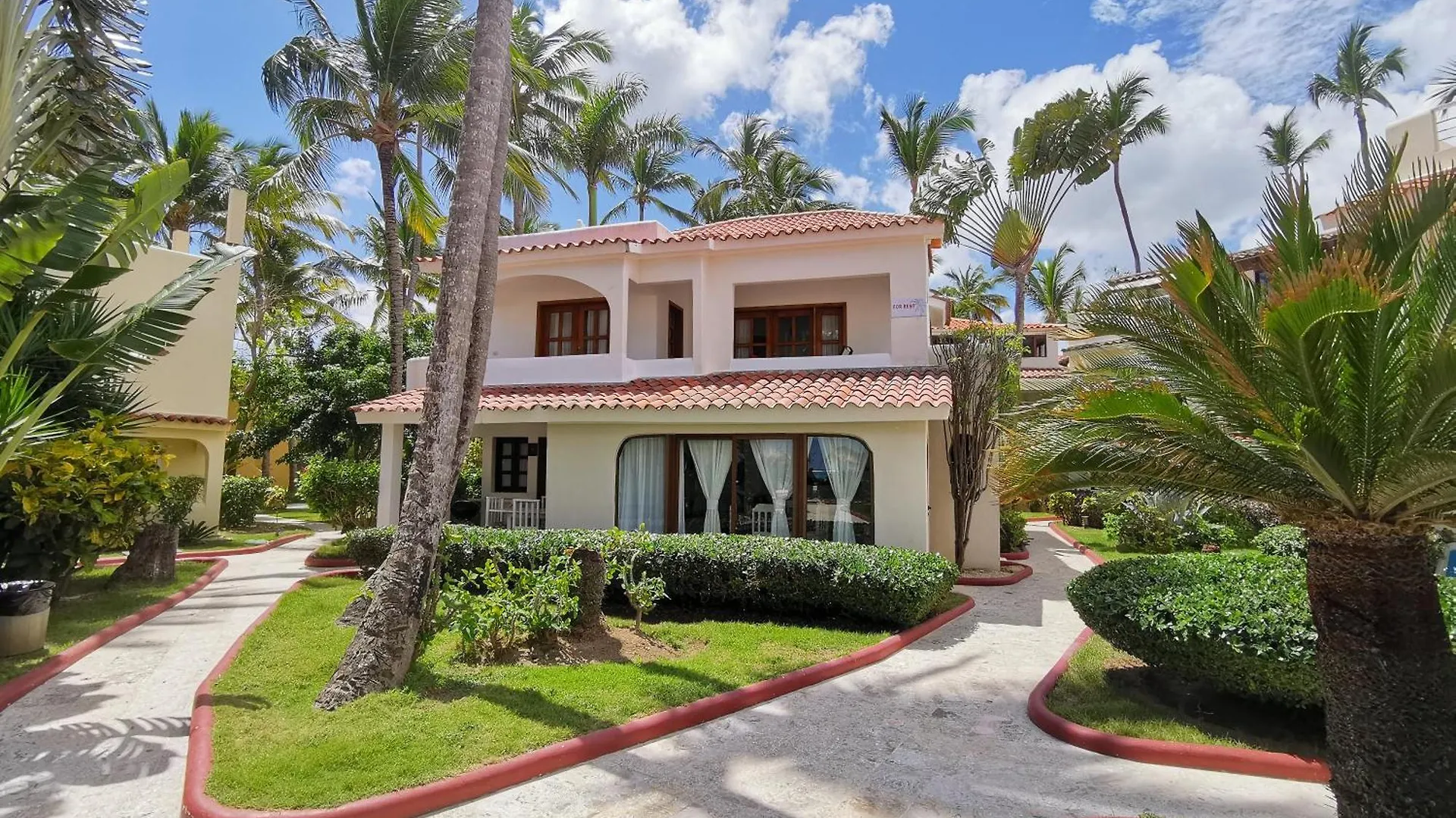 Hotel Deluxe Villas Los Corales Beach & Spa - Best Price For Vacation Rental Punta Cana