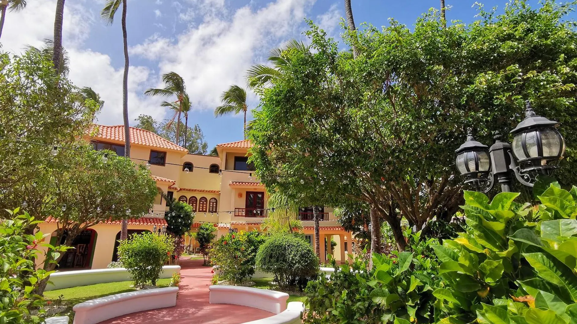 Deluxe Villas Los Corales Beach & Spa - Best Price For Vacation Rental Punta Cana