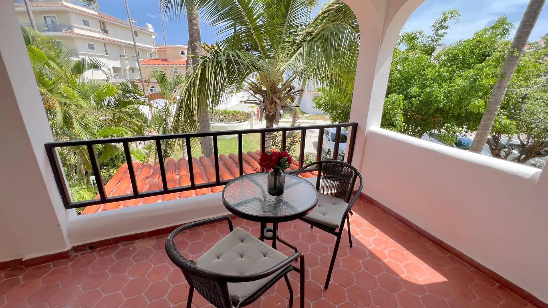 Deluxe Villas Los Corales Beach & Spa - Best Price For Vacation Rental Punta Cana Hotel