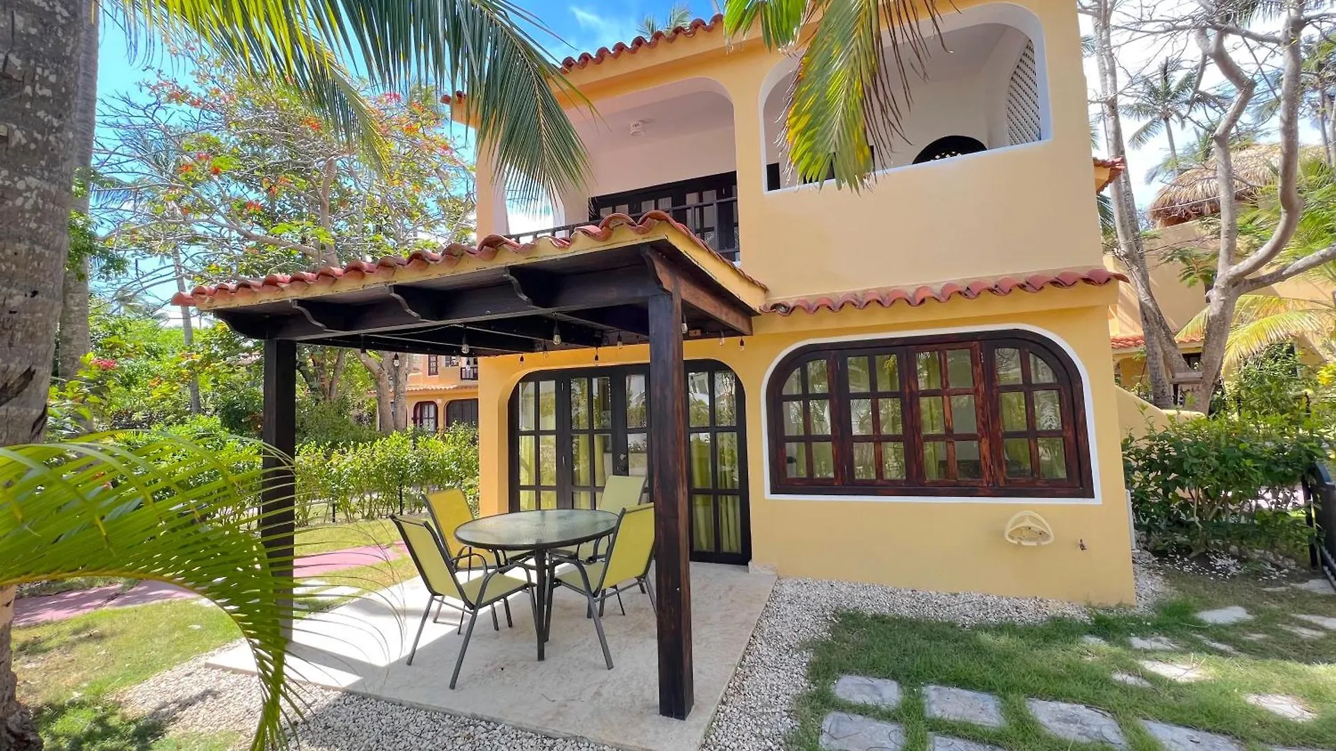 Deluxe Villas Los Corales Beach & Spa - Best Price For Vacation Rental Punta Cana